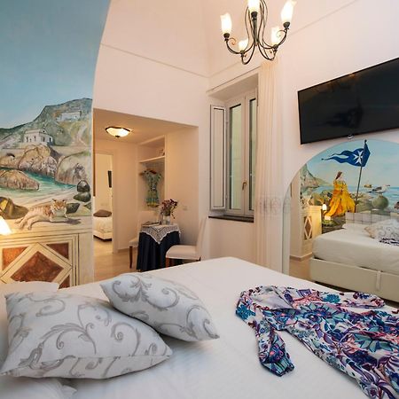 Aparthotel Antica Repubblica In Amalfi Center At 100Mt From The Sea Buitenkant foto
