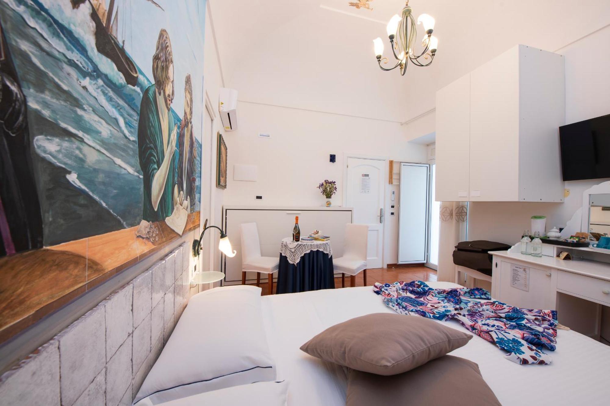 Aparthotel Antica Repubblica In Amalfi Center At 100Mt From The Sea Buitenkant foto