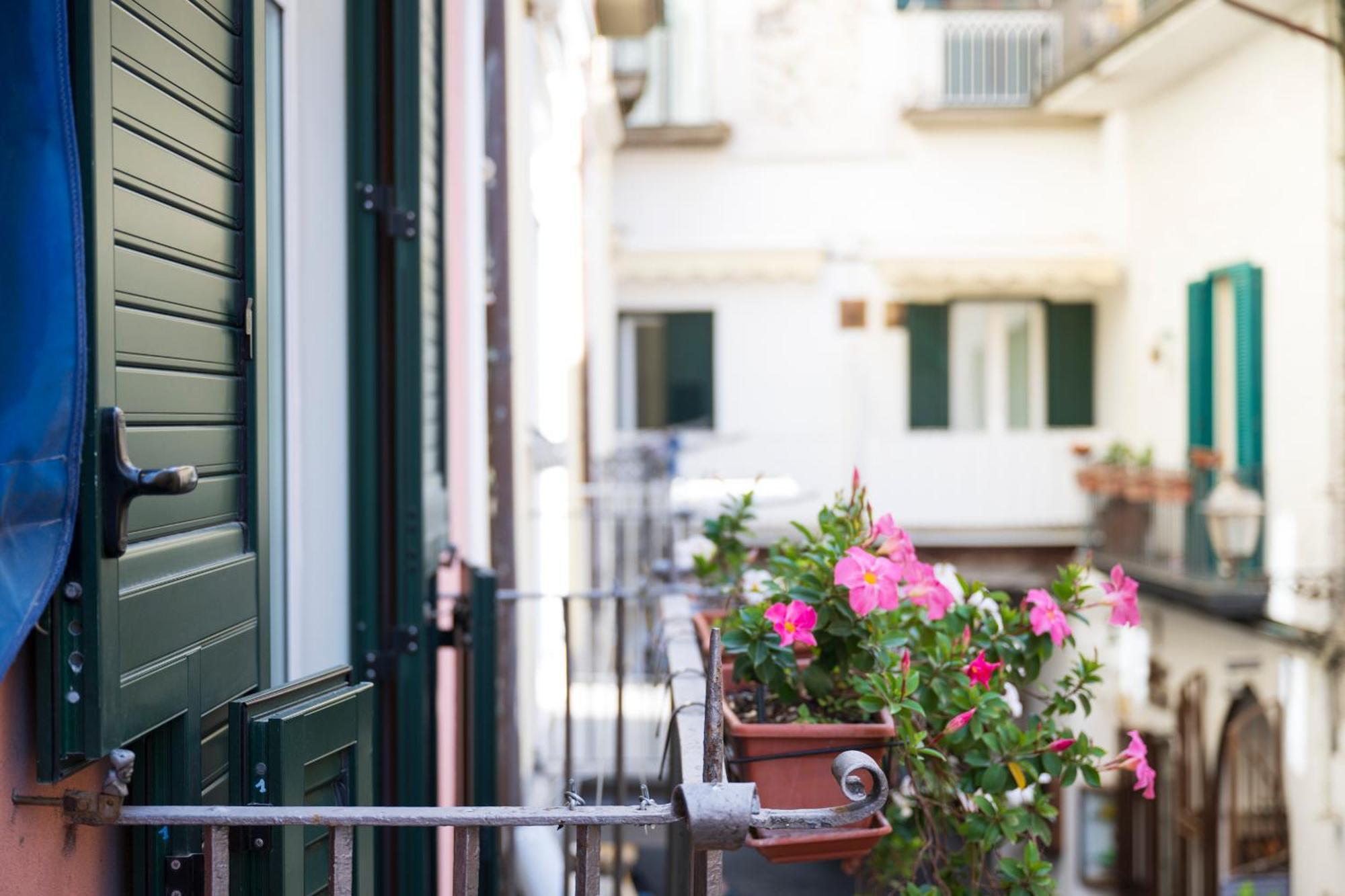 Aparthotel Antica Repubblica In Amalfi Center At 100Mt From The Sea Buitenkant foto