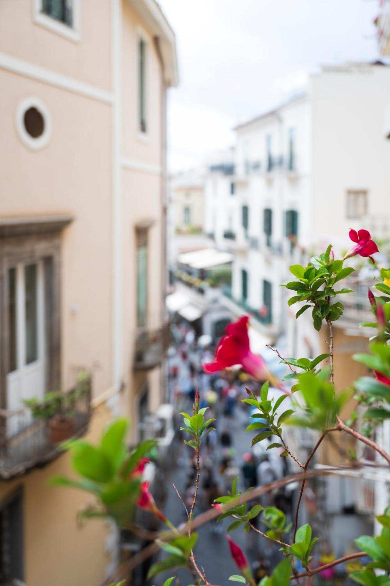 Aparthotel Antica Repubblica In Amalfi Center At 100Mt From The Sea Buitenkant foto