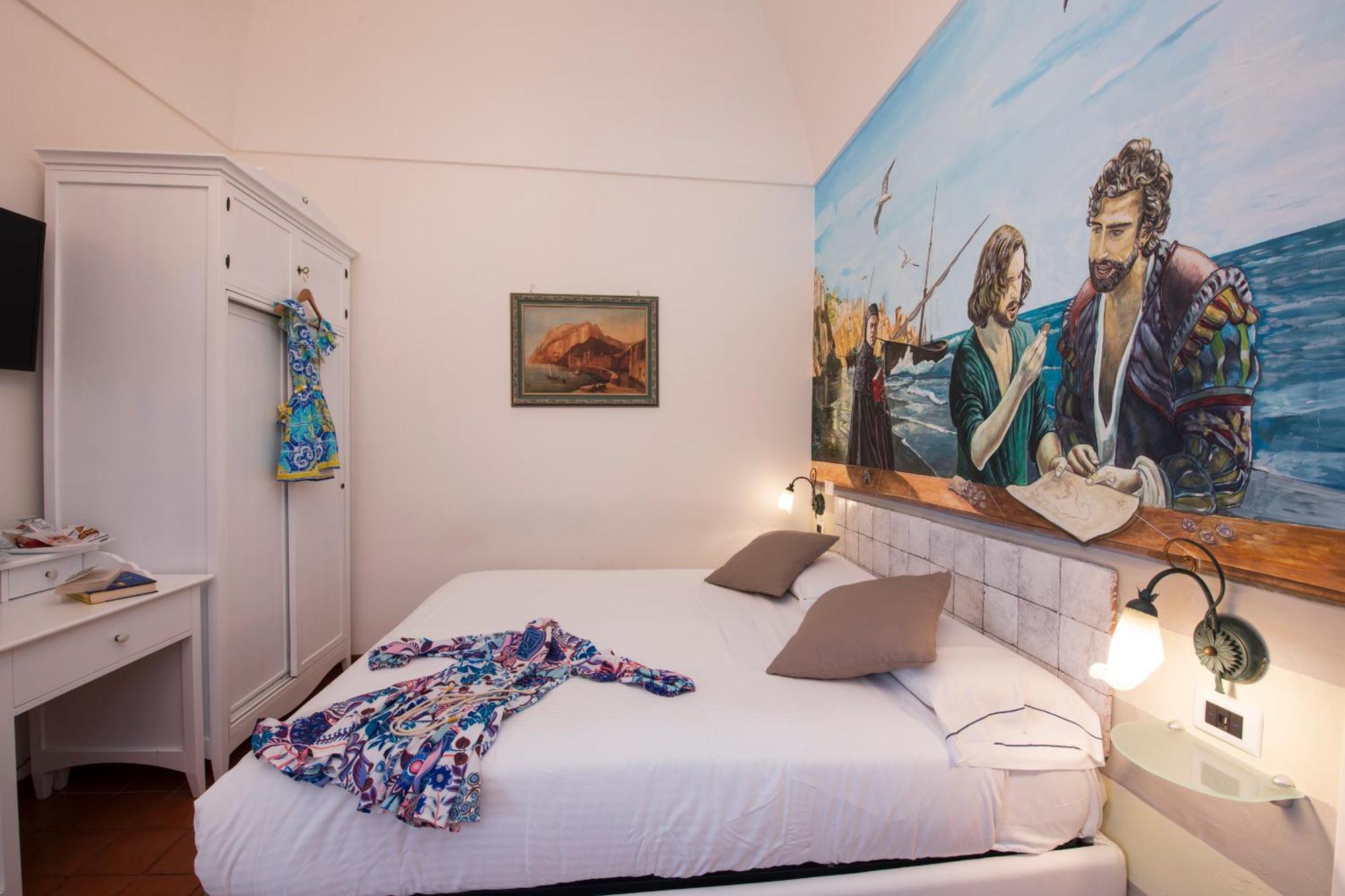 Aparthotel Antica Repubblica In Amalfi Center At 100Mt From The Sea Buitenkant foto